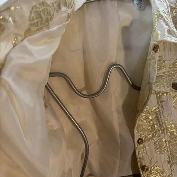 Laura Ashley Gold Metallic Floral Jacket Size Medium - Picture 9 of 10